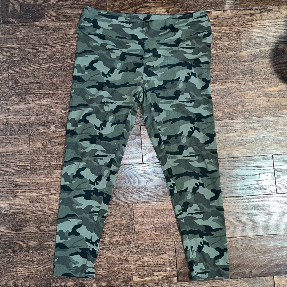 George Camo Leggings in Green and Black